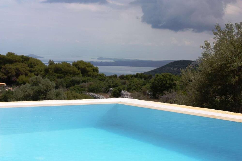 Photo of Outdoor in Kavallos