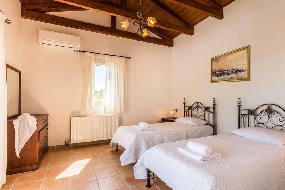 Photo of Bedroom in Kavallos