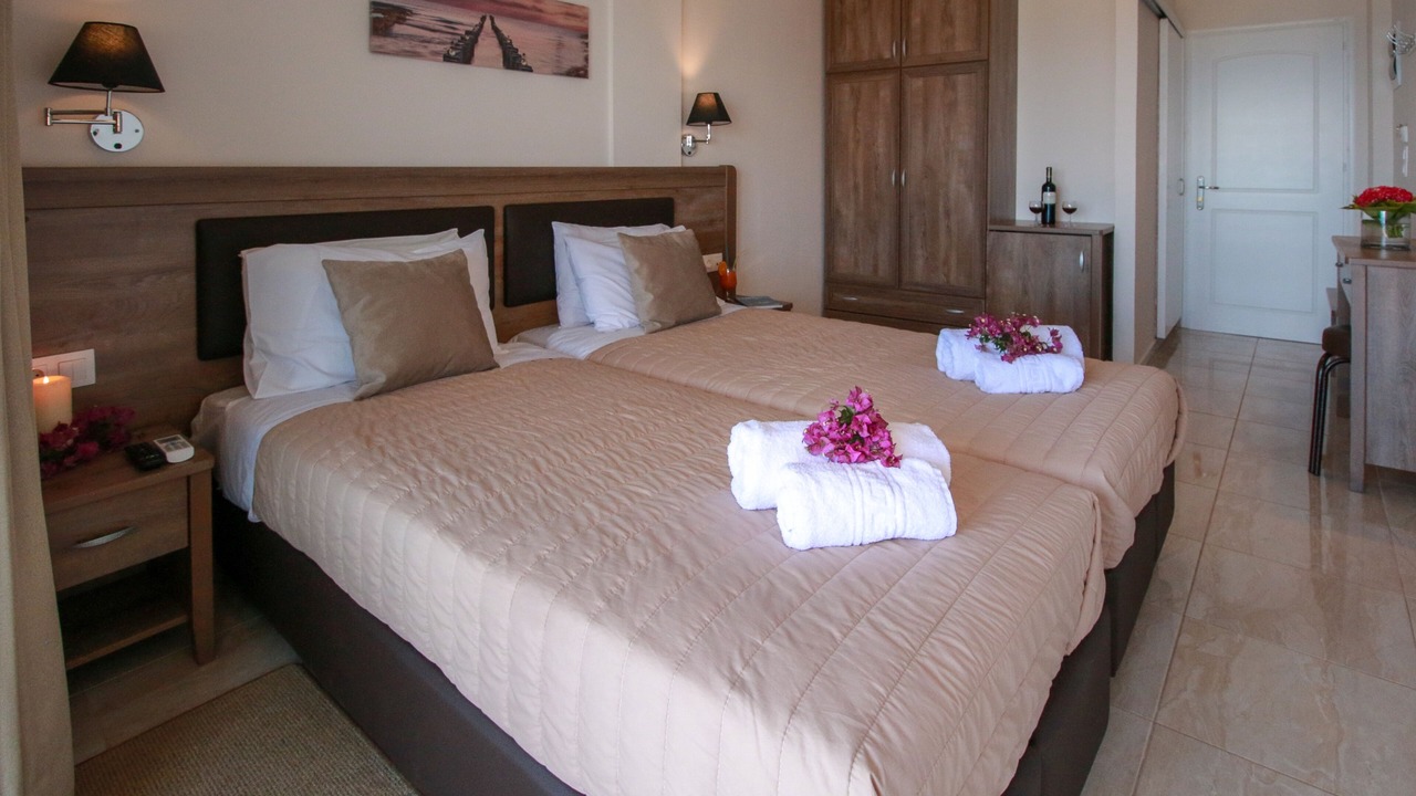 Photo of Bedroom in Ipsos
