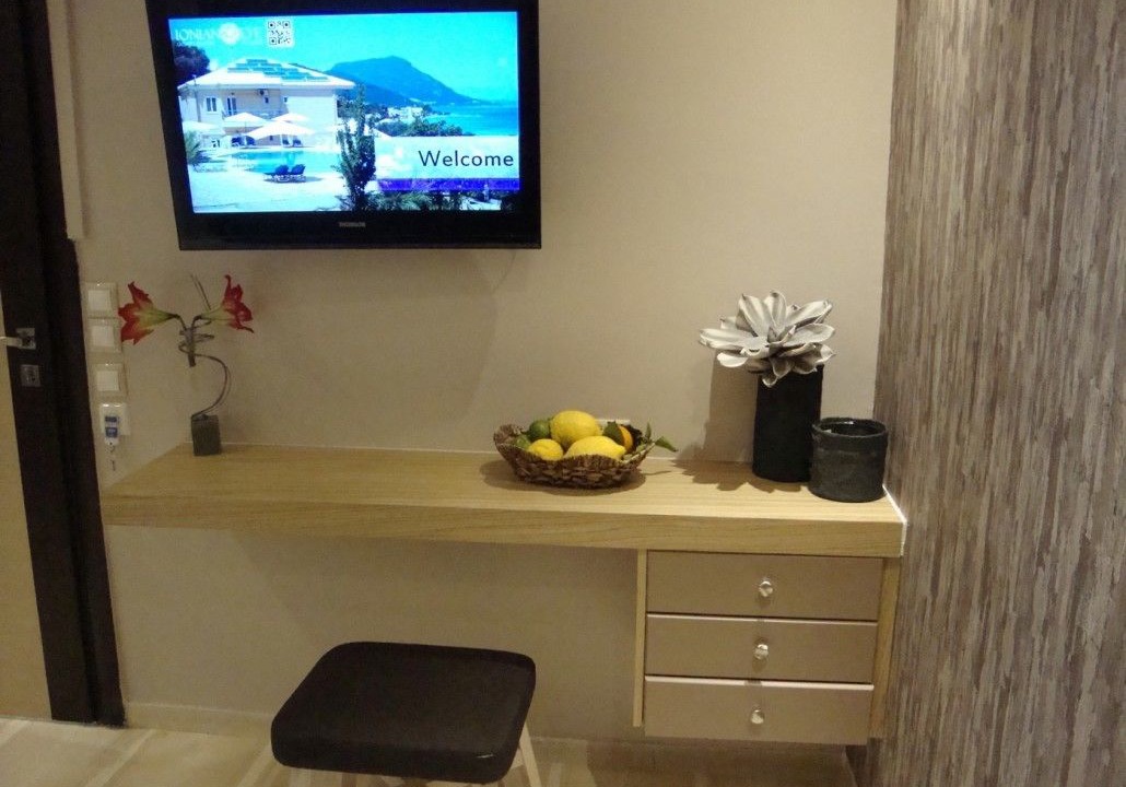 Photo of Bedroom in Messonghi