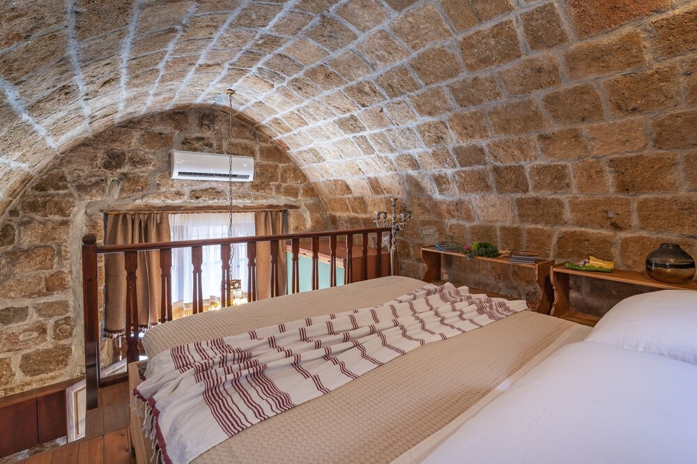 Photo of Bedroom in Rhodes Old Town