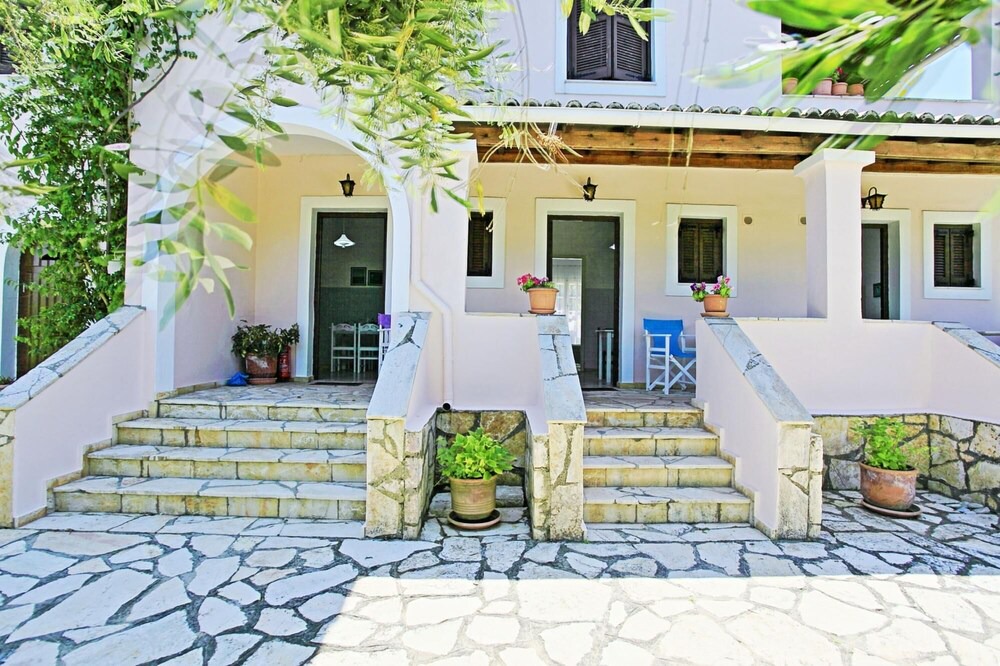 Photo of Outdoor in Roda