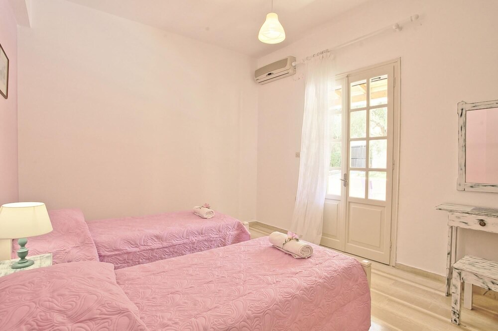 Photo of Bedroom in Roda