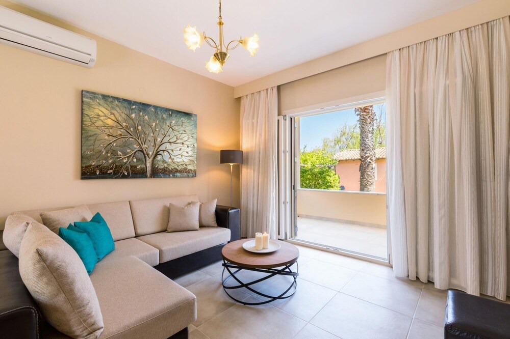 Photo of Livingroom in Acharavi