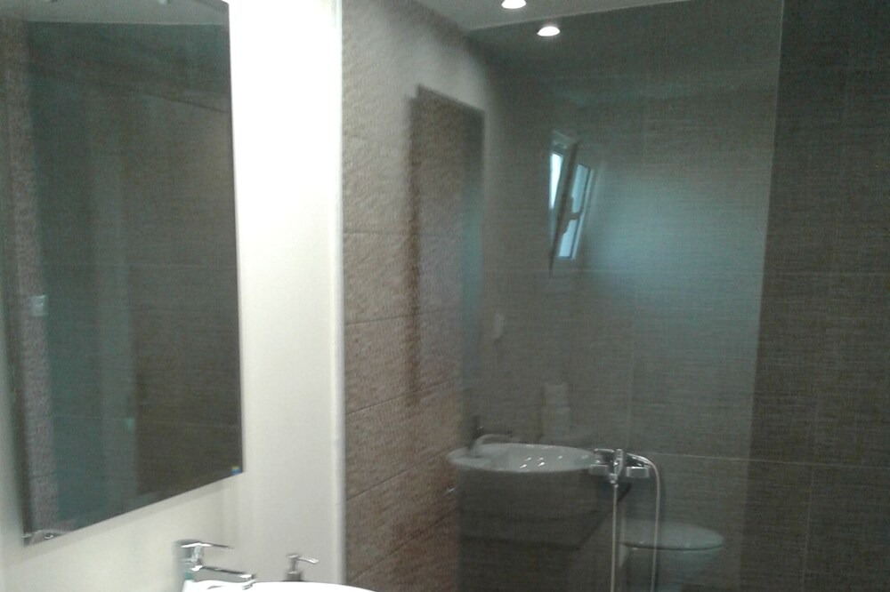 Photo of Bathroom in Kourouta