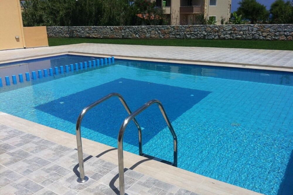 Photo of Outdoor in Gerani