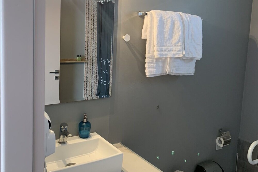 Photo of Bathroom in Kourouta