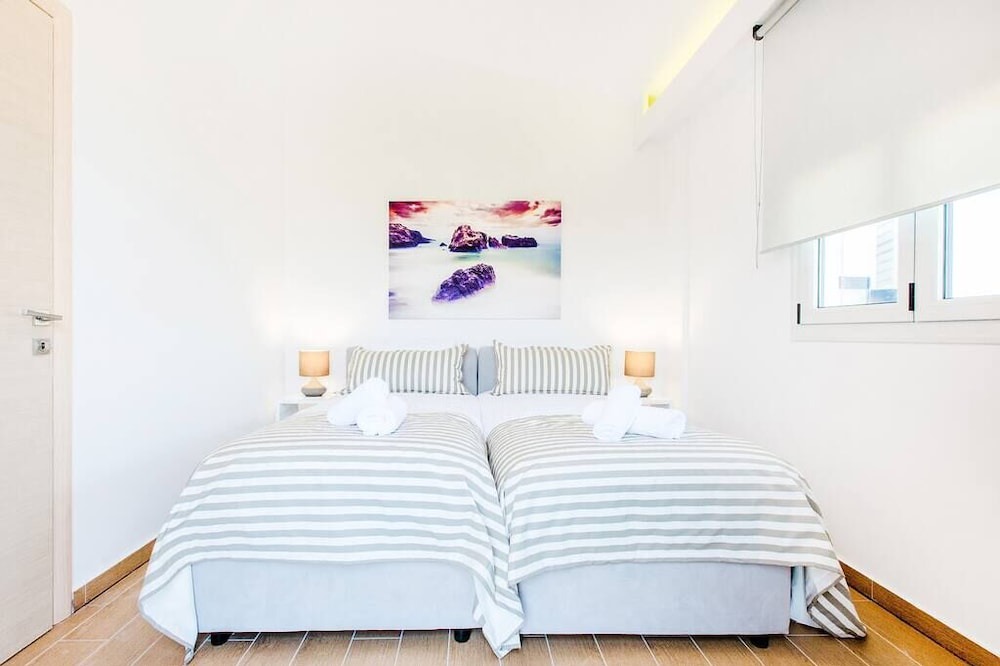 Photo of Bedroom in Kokkini Chani