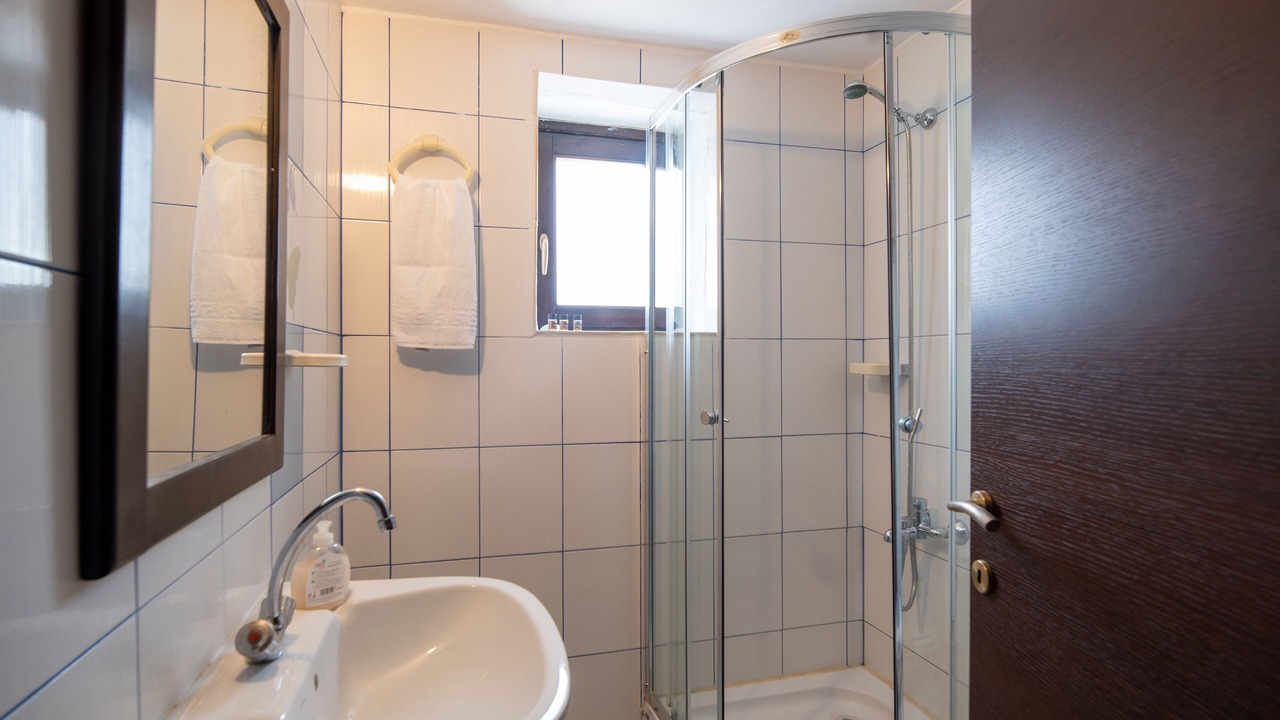 Photo of Bathroom in Itilo