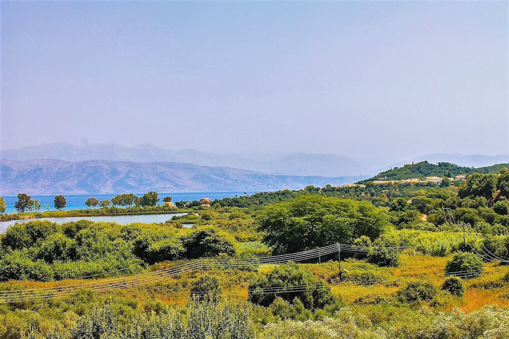 Photo of Outdoor in Peroulion