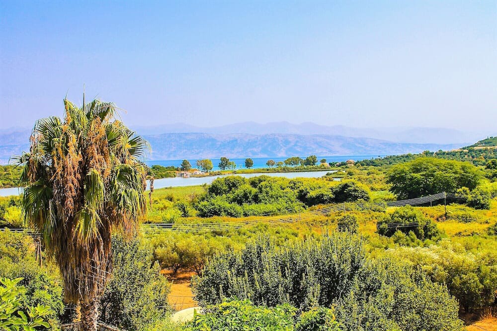 Photo of Outdoor in Peroulion