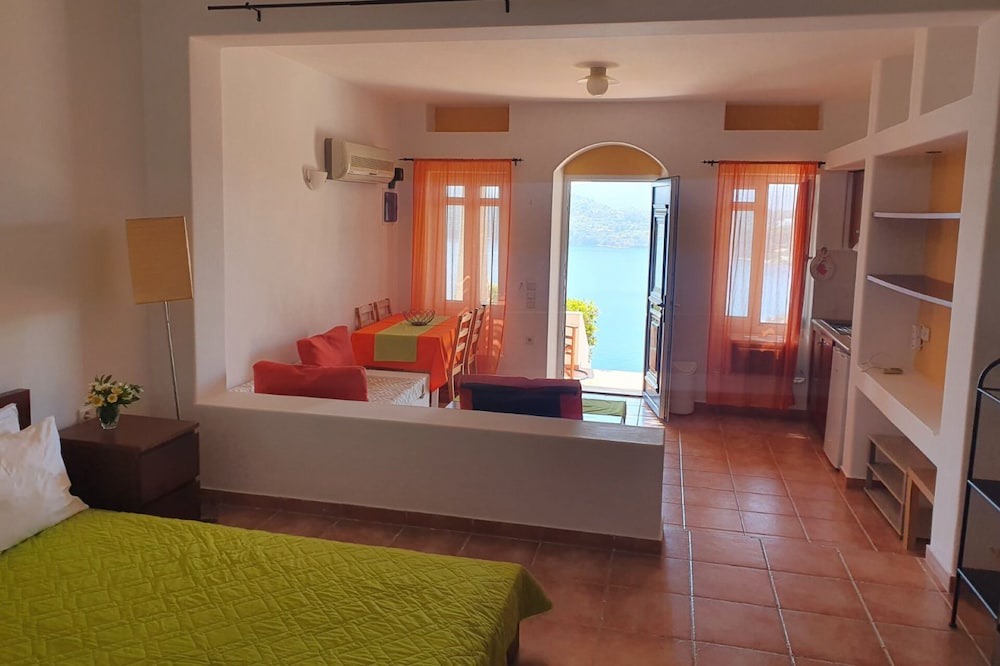 Photo of Bedroom in Panteli