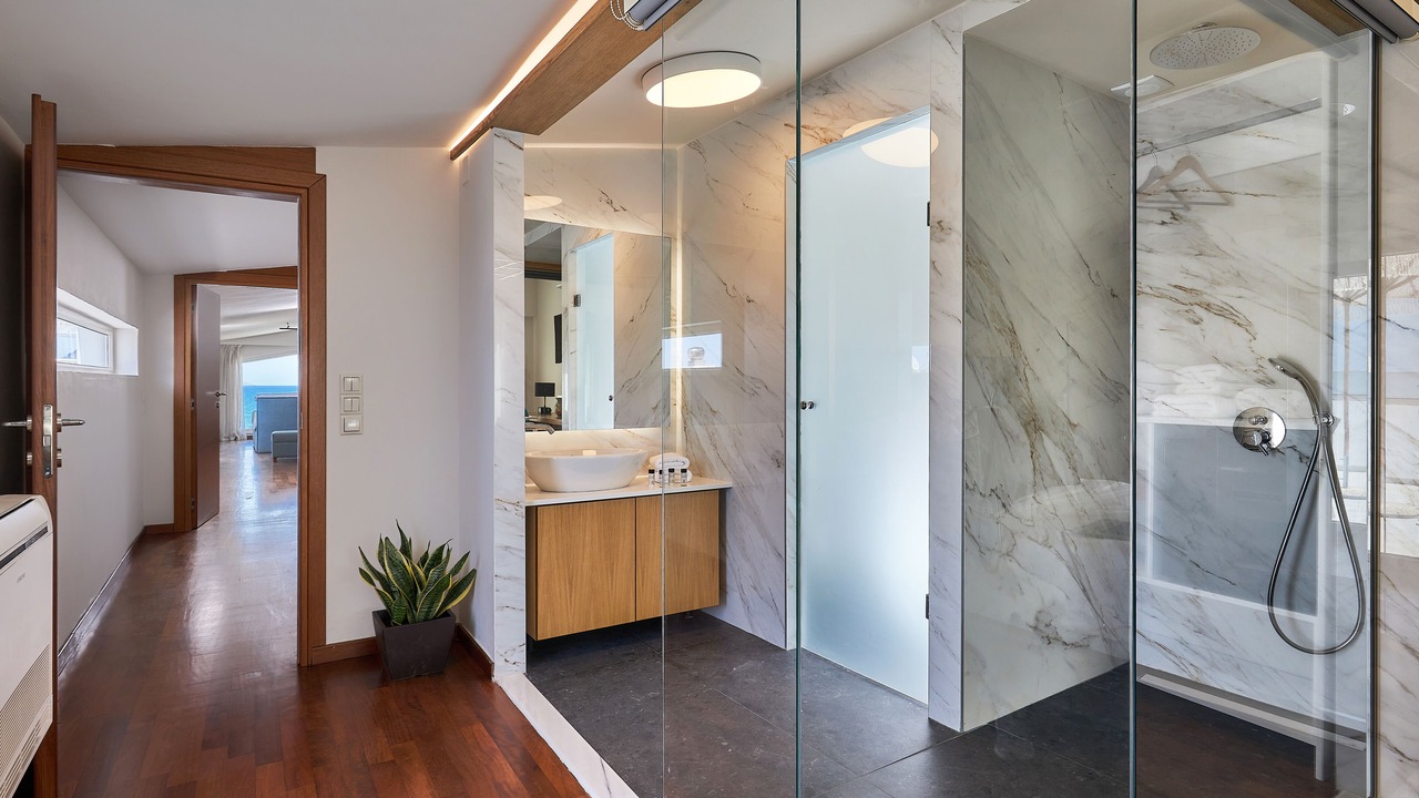 Photo of Bathroom in Kokkini Chani