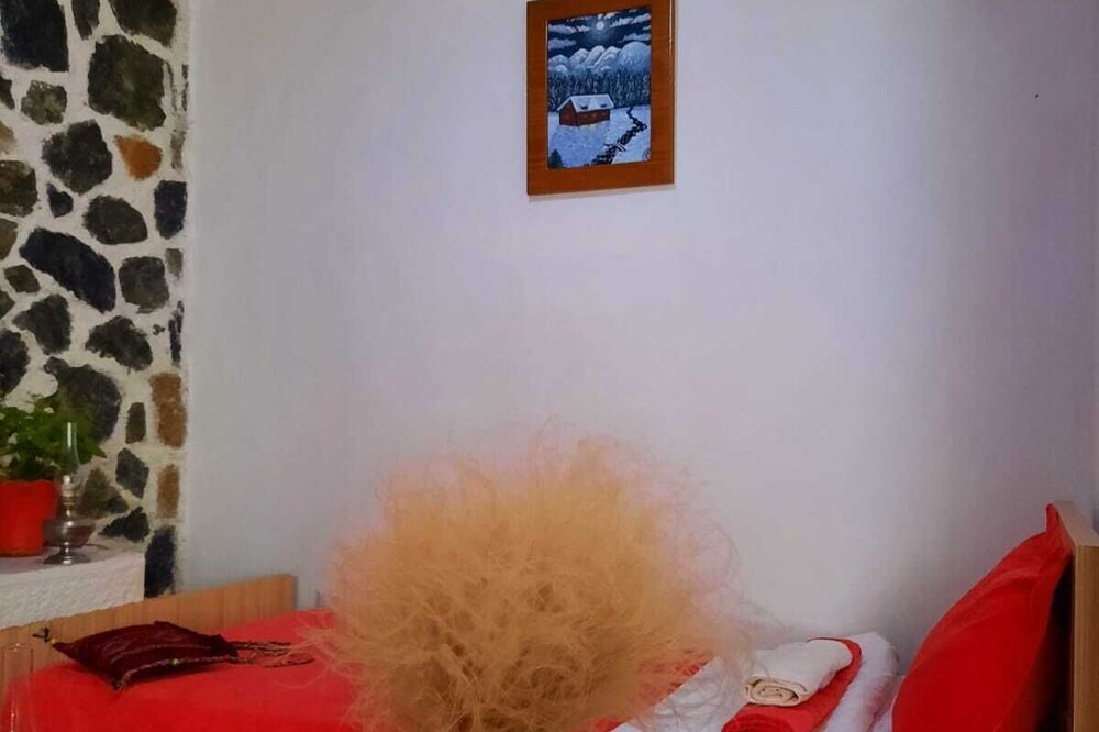 Photo of Bedroom in Diber