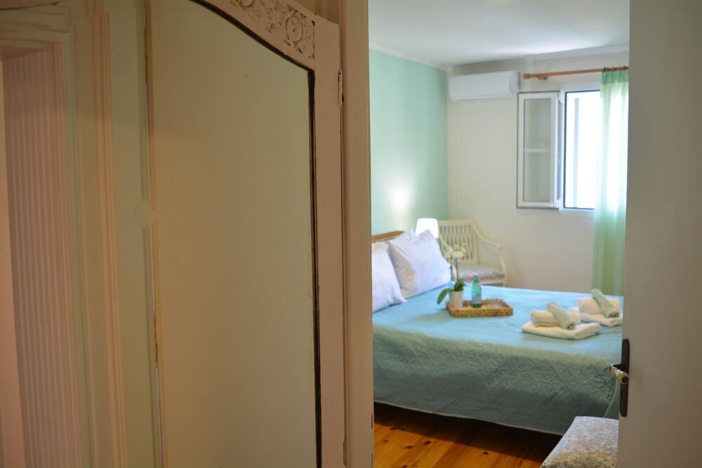 Photo of Bedroom in Potamos