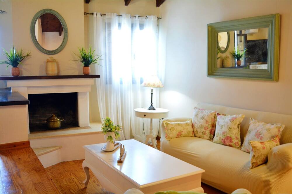 Photo of Livingroom in Potamos