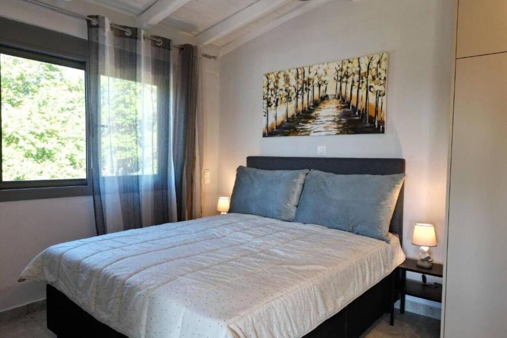 Photo of Bedroom in Kanoni
