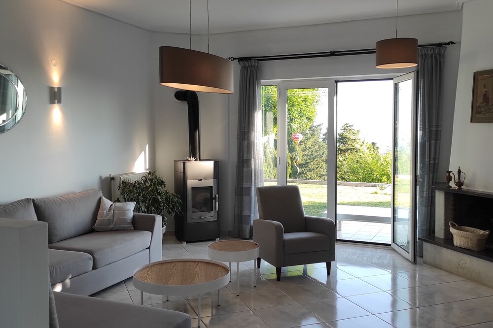 Photo of Livingroom in Xiro Chorio