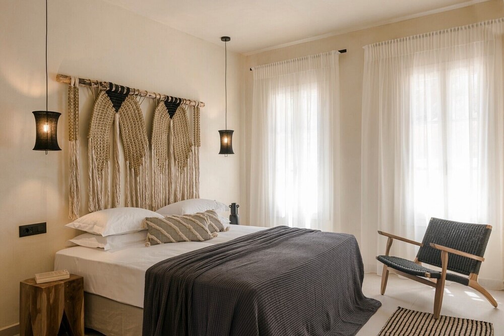Photo of Bedroom in Assos