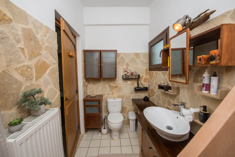 Photo of Bathroom in Agios Spyridon Corfu