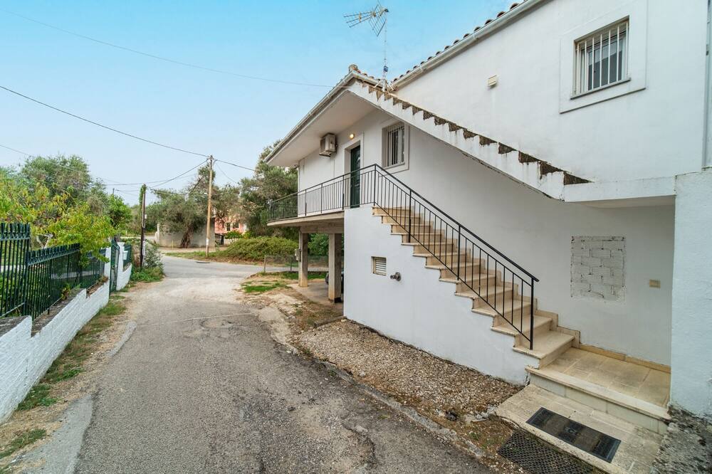 Photo of Outdoor in Kato Korakiana