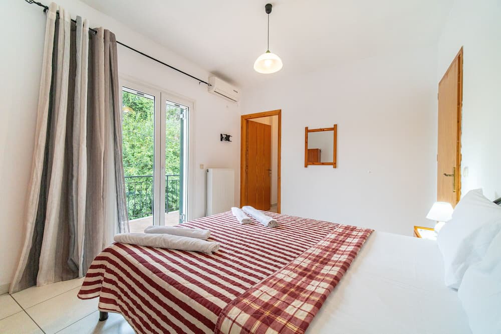 Photo of Bedroom in Kato Korakiana