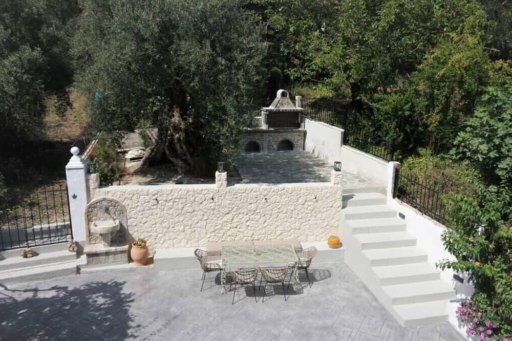 Photo of Outdoor in Korakades