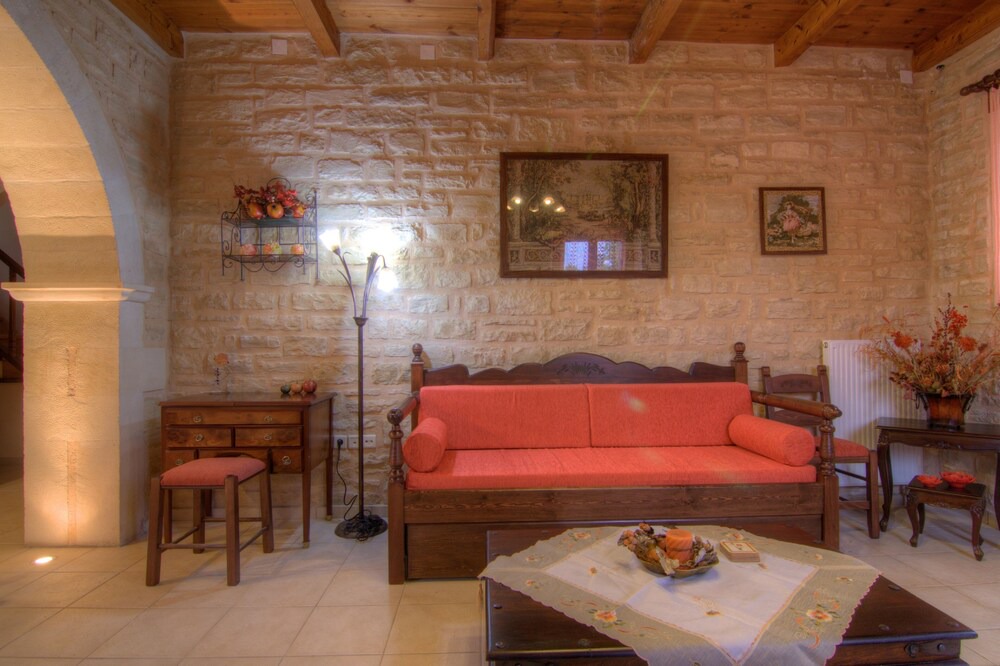 Photo of Livingroom in Atsipópoulon