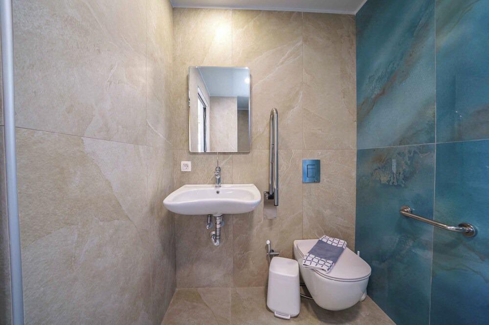 Photo of Bathroom in Zerviana