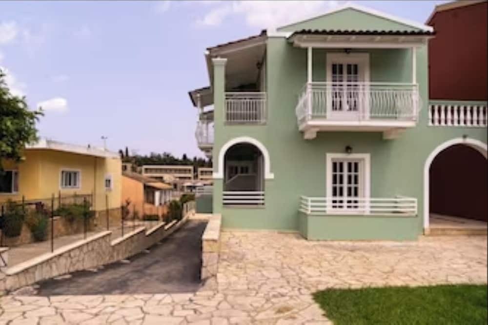 Photo of Outdoor in Kato Korakiana