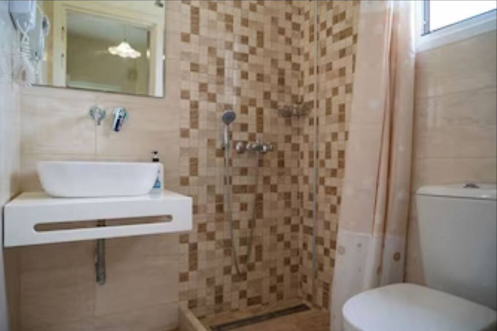 Photo of Bathroom in Kato Korakiana