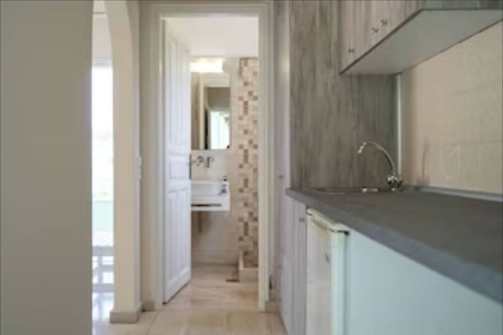 Photo of Kitchen in Kato Korakiana