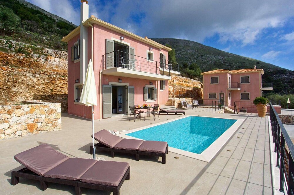 Photo of Outdoor in Aetos