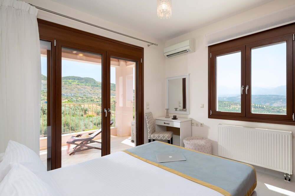 Photo of Bedroom in Archanes