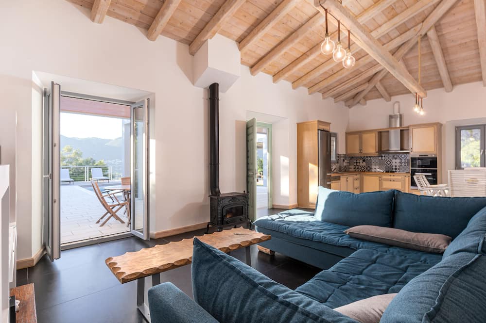 Photo of Livingroom in Limni