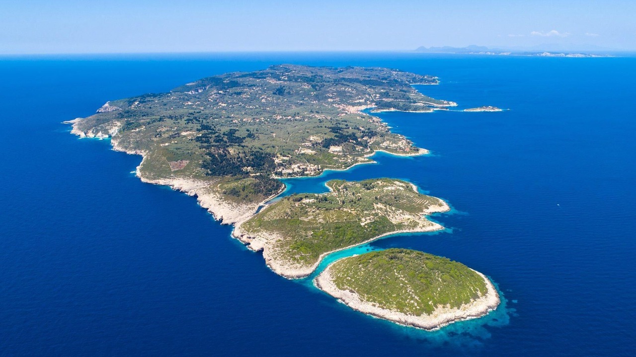 Photo of Others in Paxos