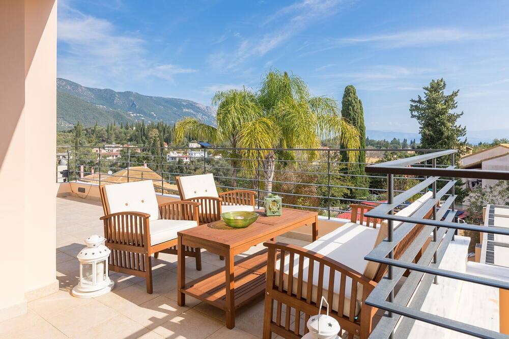Photo of Patio Balcony in Kato Korakiana
