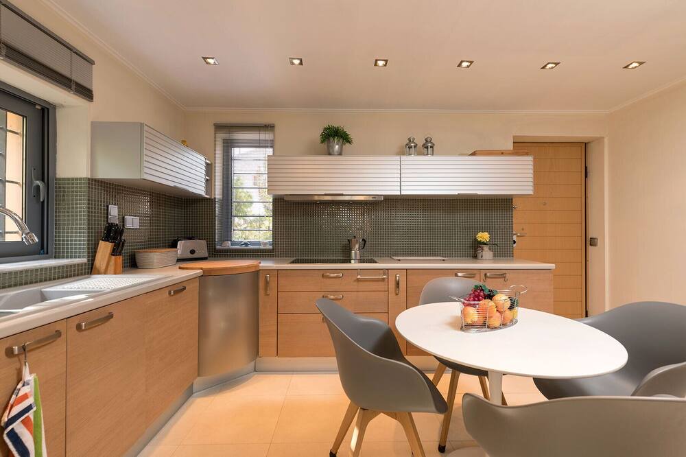 Photo of Kitchen in Kato Korakiana