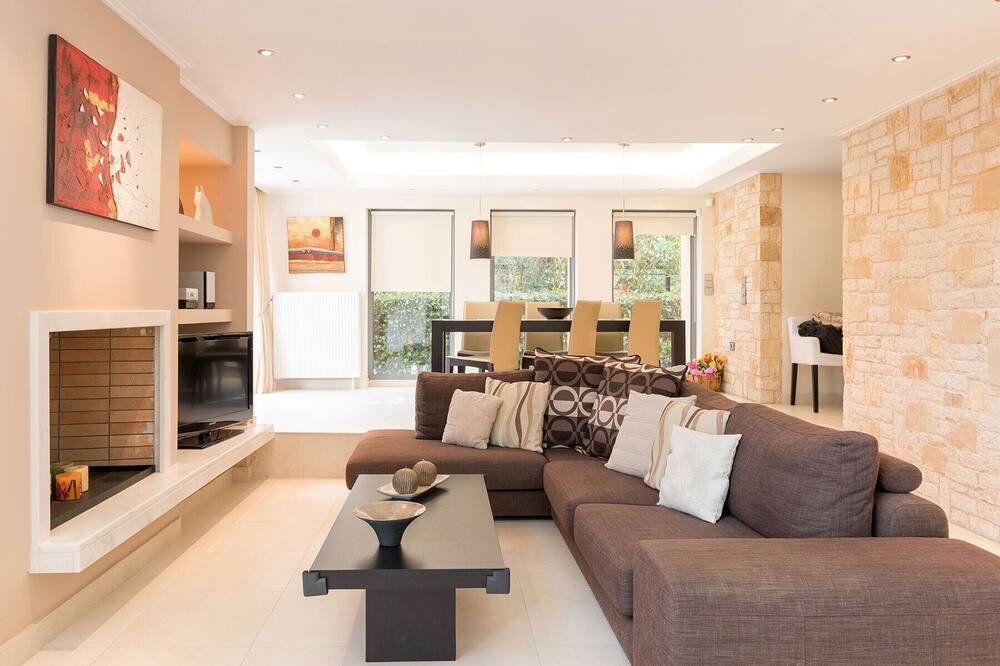 Photo of Livingroom in Kato Korakiana
