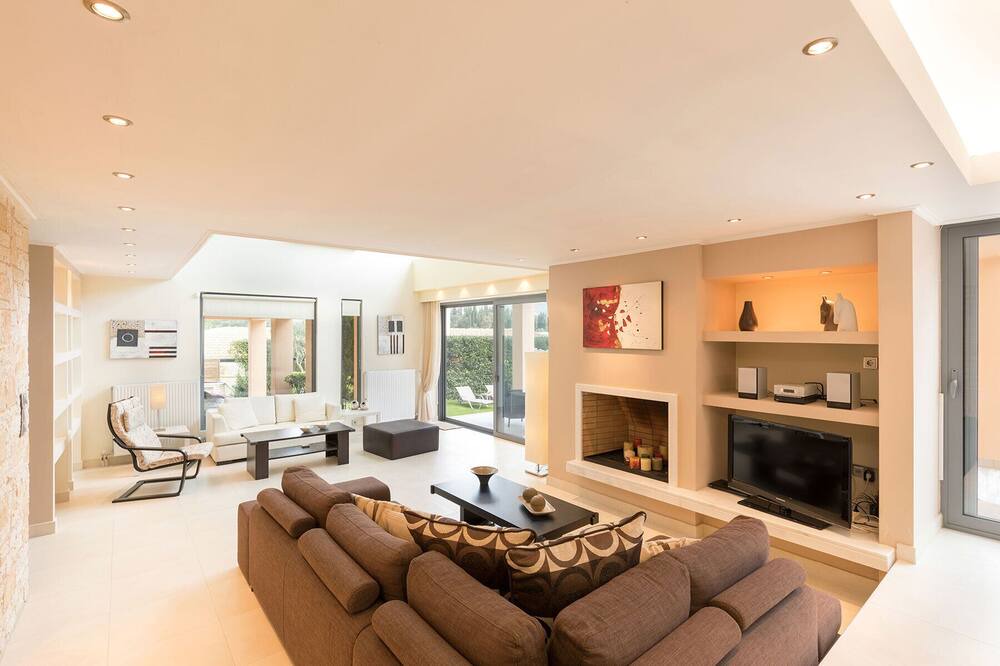 Photo of Livingroom in Kato Korakiana