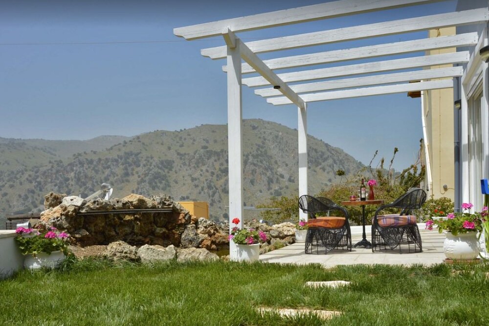 Photo of Outdoor in Kavallos