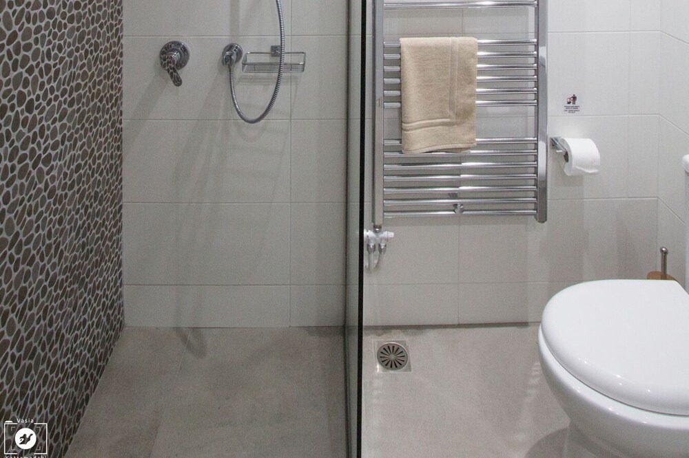 Photo of Bathroom in Katochori