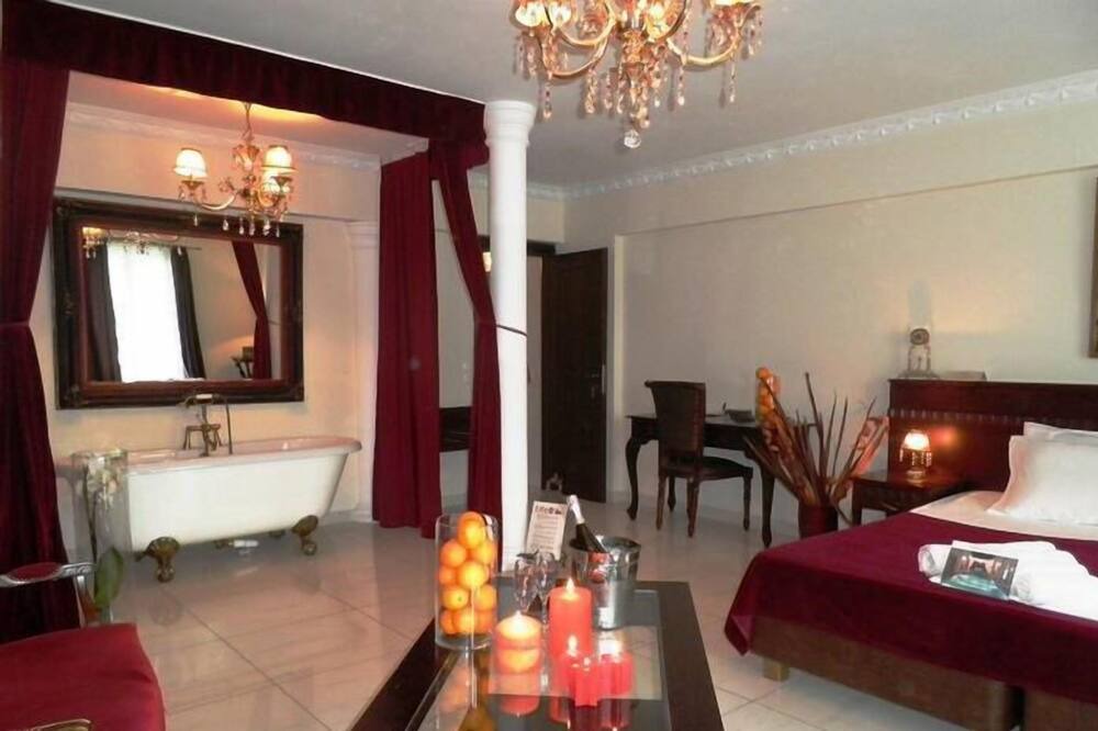 Photo of Bedroom in Galatas