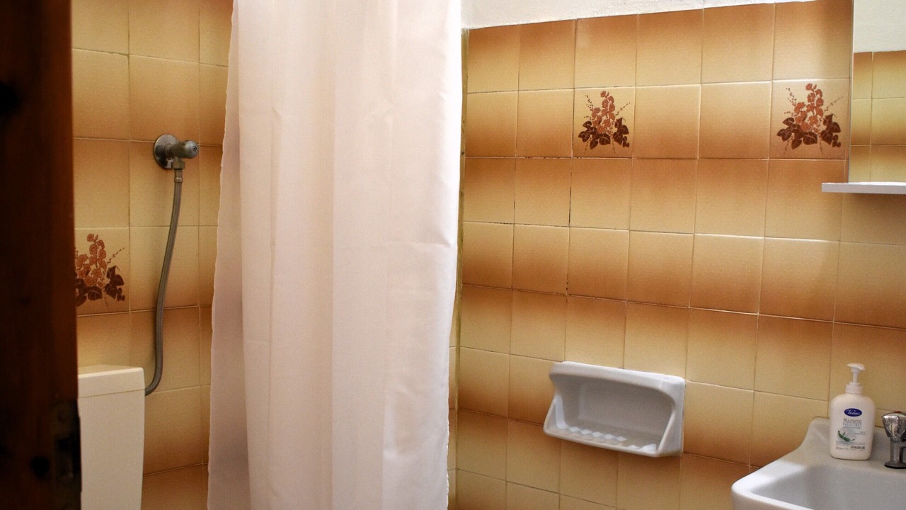 Photo of Bathroom in Agios Georgios Pagon