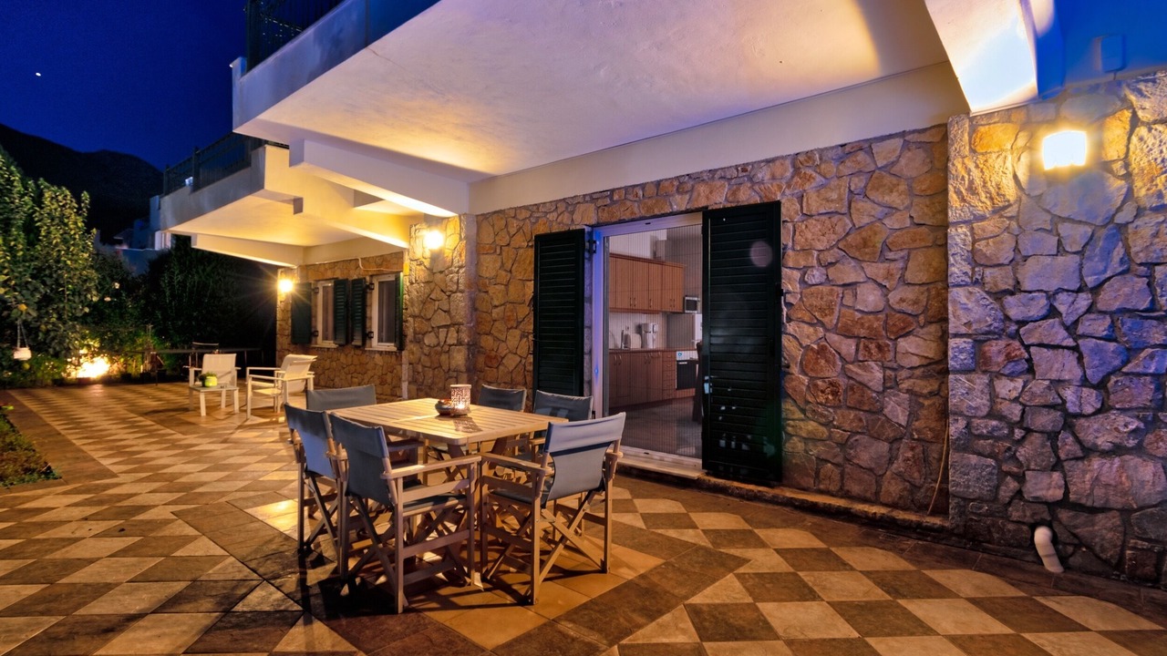 Photo of Outdoor in Melissopetra