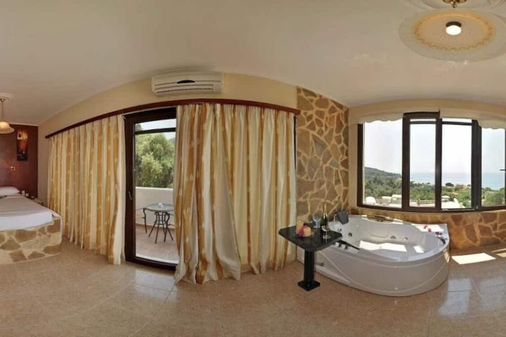 Photo of Bedroom in Paramonas