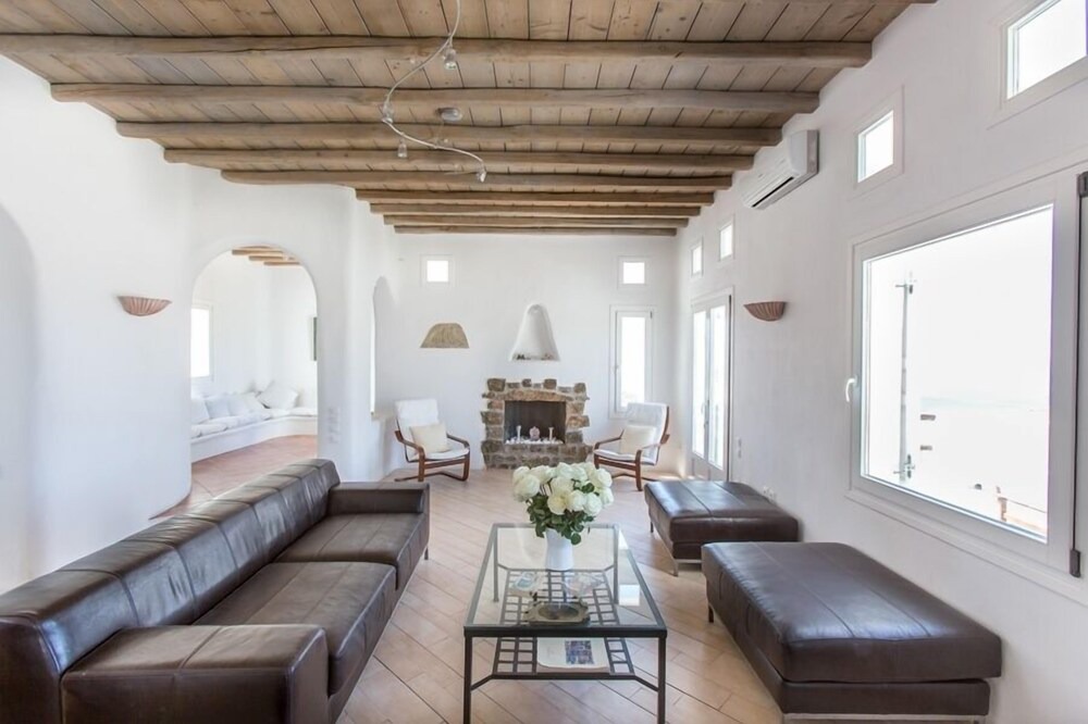Photo of Livingroom in Plintri
