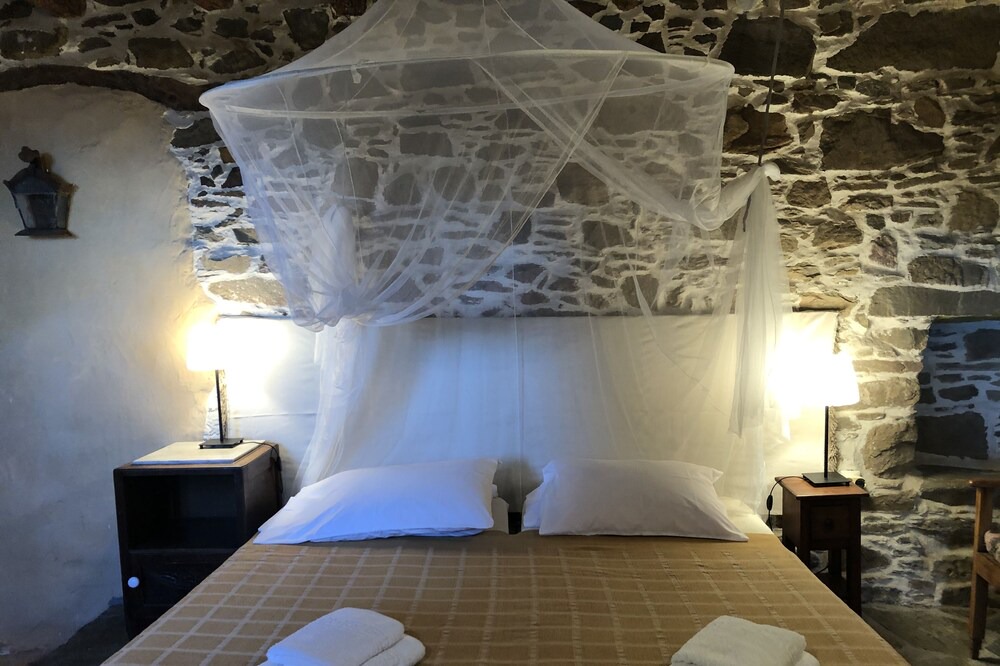 Photo of Bedroom in Volissos