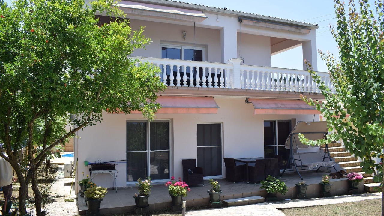 Photo of Buildings in Petriti