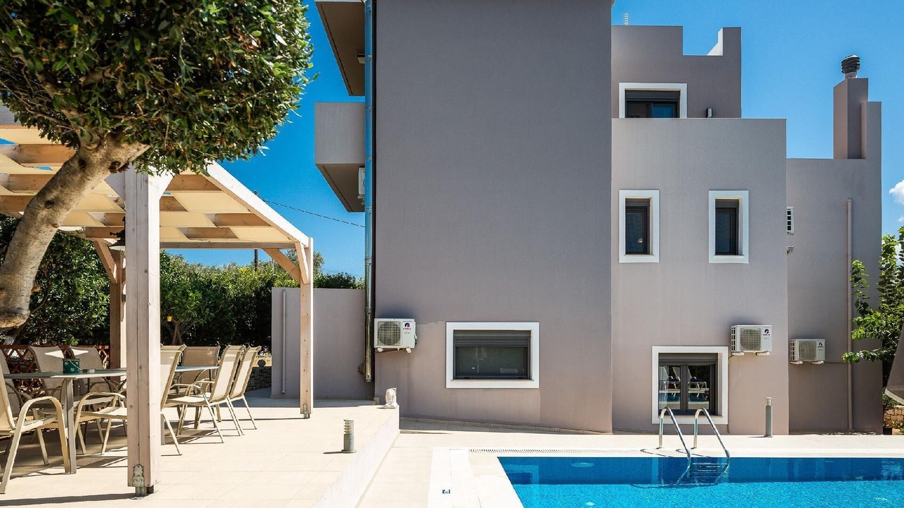 Photo of Outdoor in Adelianos Kampos